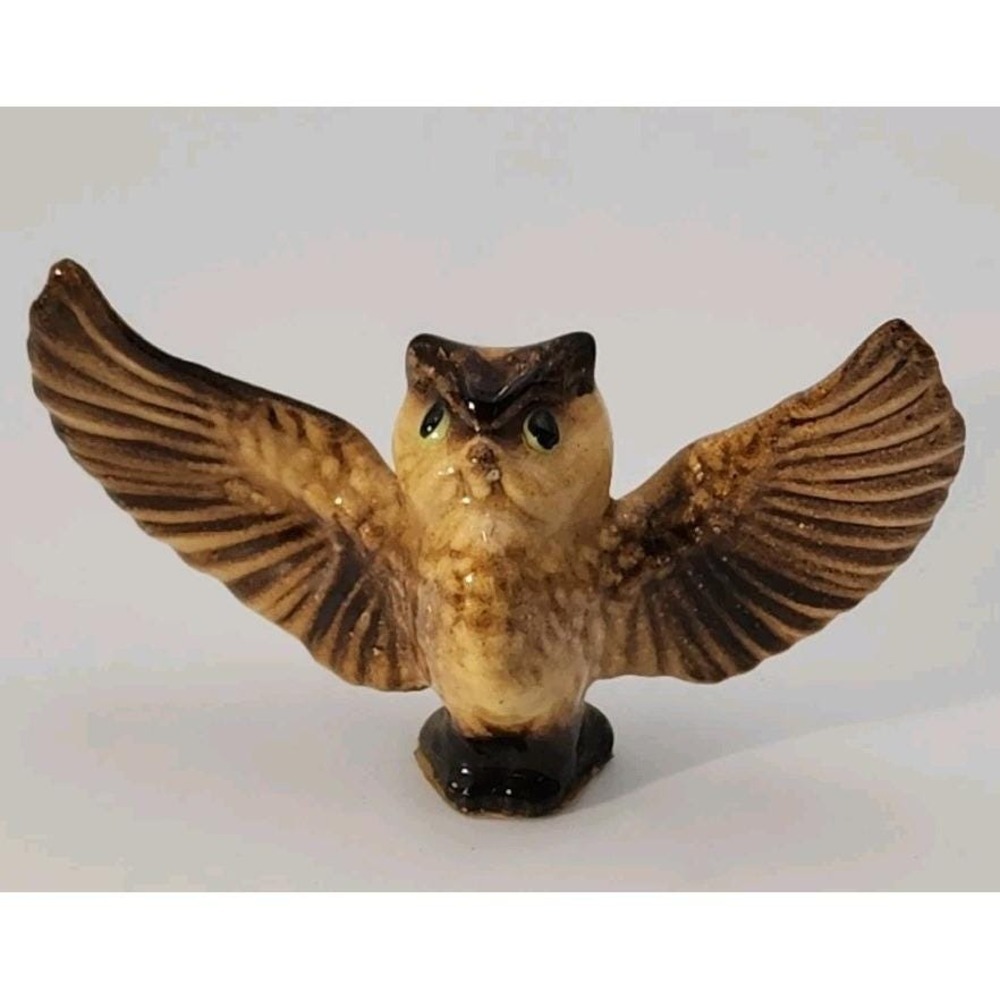 Vintage Hagen Renaker‎ OWL bird figurine with wings outstretched